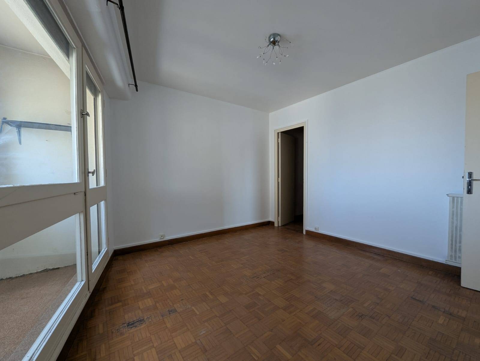 chambre ouest vers loggia