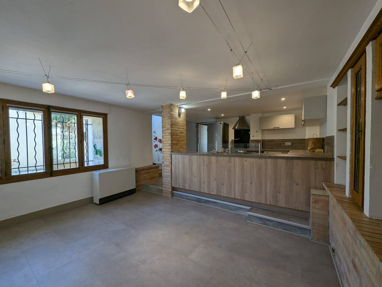 salle à manger ouverte