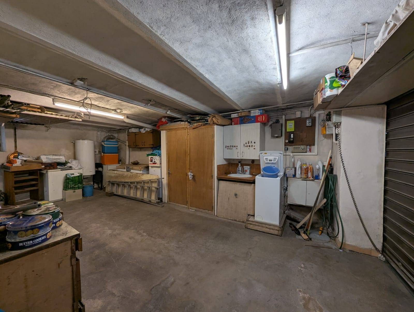 garage en rez-de-chaussée