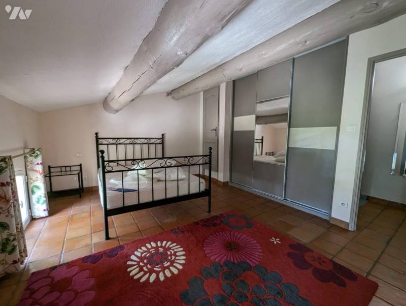 VENDU -- Maison T5 / villa à vendre en Immo-interactif à Aubagne