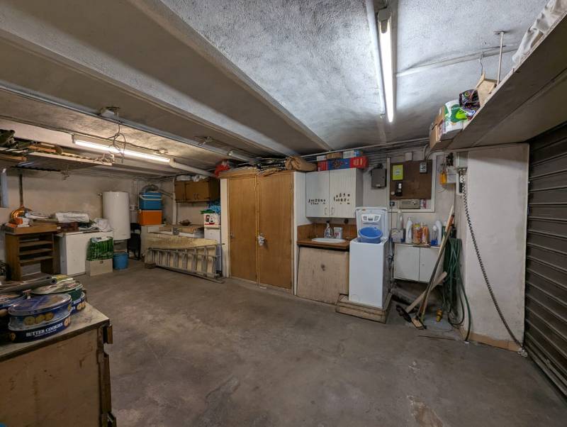 garage en rez-de-chaussée