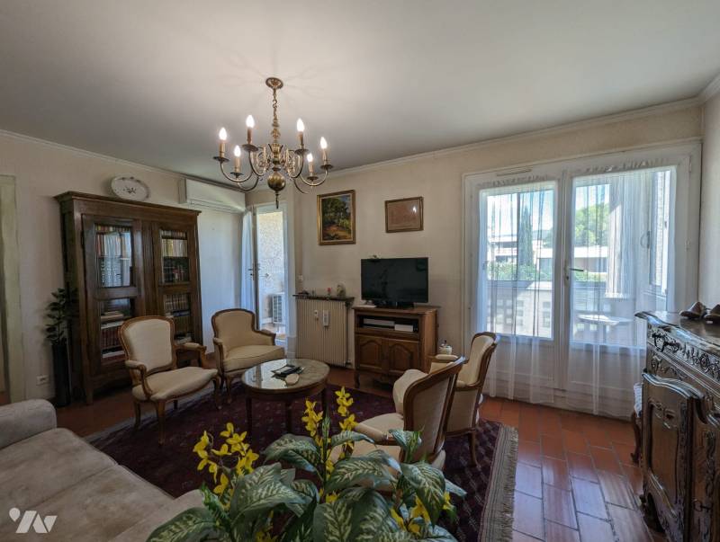 SOUS COMPROMIS -- Appartement T4 à vendre à PLAN DE CUQUES (13380) proximité village